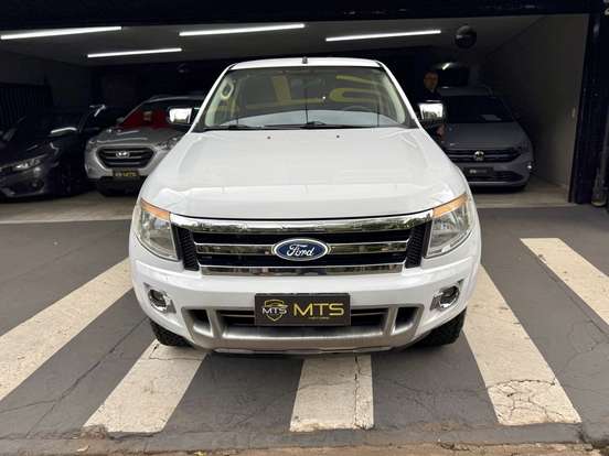 FORD-RANGER-2014