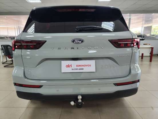 FORD-TERRITORY-2025