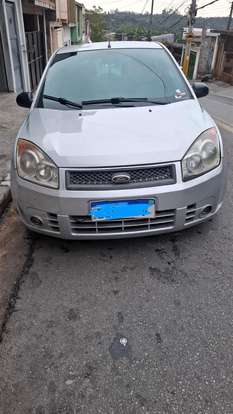 FORD-FIESTA-2009
