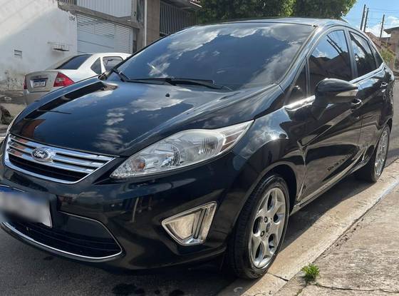 FORD FIESTA 1.6 SE SEDAN 16V FLEX 4P MANUAL