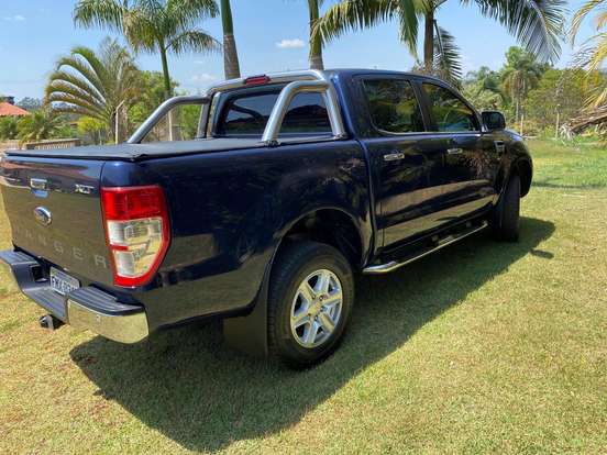 FORD-RANGER-2013