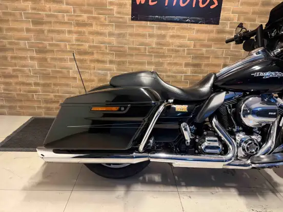 HARLEY-DAVIDSON-STREET GLIDE SPECIAL-2016