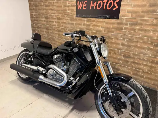 HARLEY-DAVIDSON-V-ROD MUSCLE HARLEY-DAVIDSON-V-ROD MUSCLE-2015