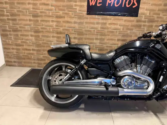 HARLEY-DAVIDSON-V-ROD MUSCLE HARLEY-DAVIDSON-V-ROD MUSCLE-2015