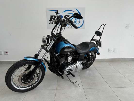 HARLEY-DAVIDSON-DYNA SUPER GLIDE CUSTOM-2010
