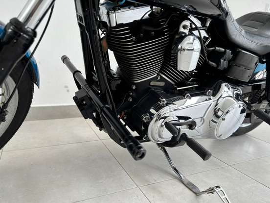 HARLEY-DAVIDSON-DYNA SUPER GLIDE CUSTOM-2010