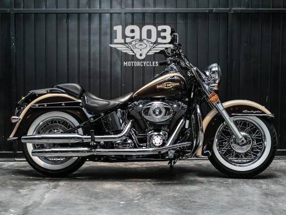 HARLEY-DAVIDSON SOFTAIL DELUXE 