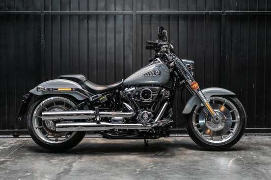 HARLEY-DAVIDSON-SOFTAIL FAT BOY 117-2025