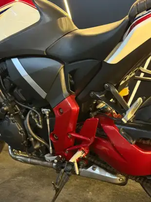 HONDA-CB 1000R-2015