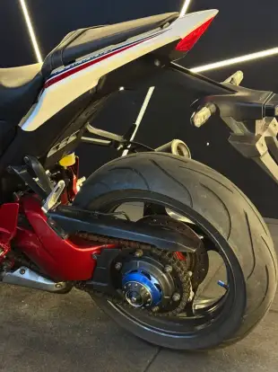 HONDA-CB 1000R-2015