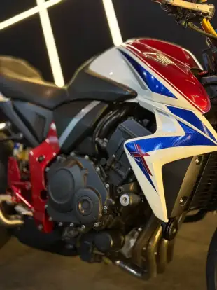 HONDA-CB 1000R-2015