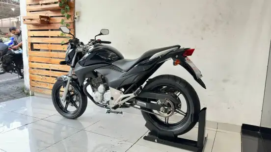 HONDA-CB 300R-2012