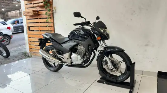HONDA-CB 300R-2012