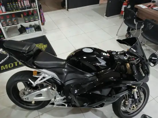 HONDA-CBR 600RR HONDA-CBR 600RR-2012