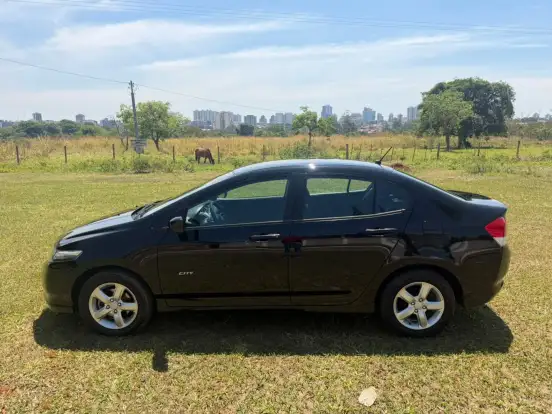 HONDA-CITY-1.5 LX 16V FLEX 4P AUTOMÁTICO HONDA-CITY-2011