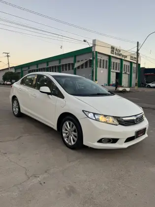 HONDA CIVIC 1.8 LXS 16V FLEX 4P AUTOMÁTICO