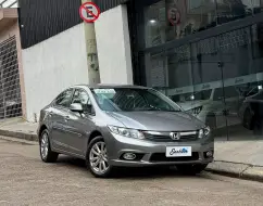 HONDA CIVIC 1.8 LXS 16V FLEX 4P AUTOMÁTICO HONDA CIVIC 1.8 LXS 16V FLEX 4P AUTOMÁTICO