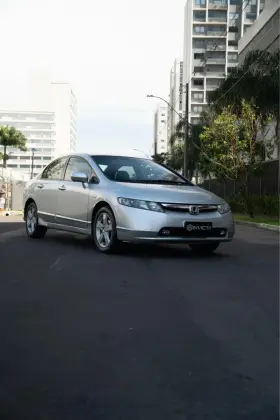 HONDA CIVIC 1.8 LXS 16V GASOLINA 4P MANUAL