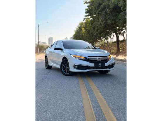 HONDA-CIVIC-2021