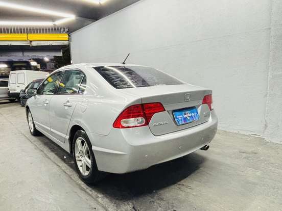 HONDA-CIVIC-2008