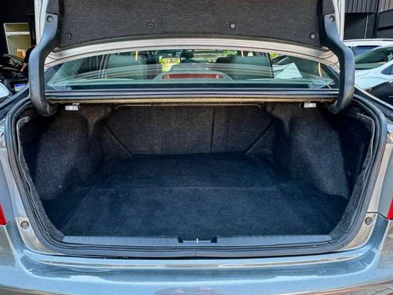 HONDA-CIVIC-2010