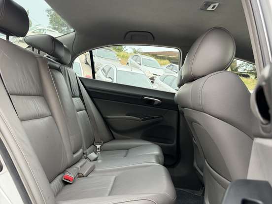 HONDA-CIVIC-1.8 LXL SE 16V FLEX 4P MANUAL HONDA-CIVIC-2011
