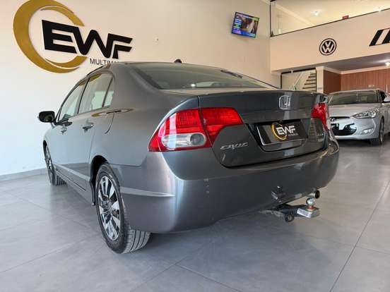 HONDA-CIVIC-1.8 LXL SE 16V FLEX 4P MANUAL HONDA-CIVIC-2010