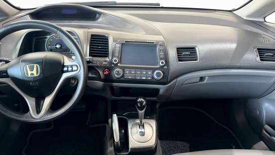HONDA-CIVIC-2010