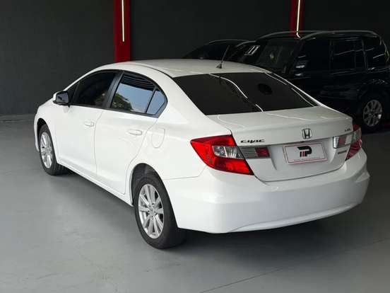 HONDA-CIVIC-2015