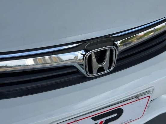 HONDA-CIVIC-2015