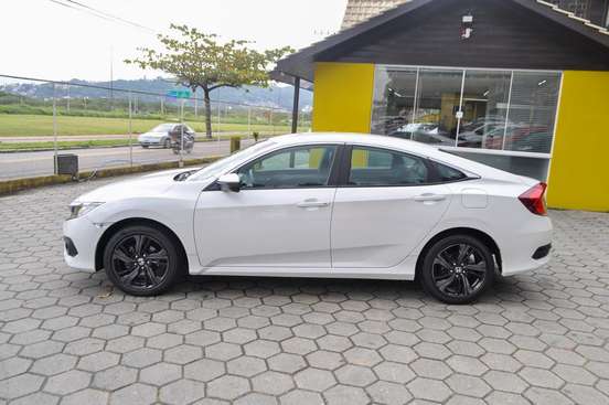 HONDA-CIVIC-2019