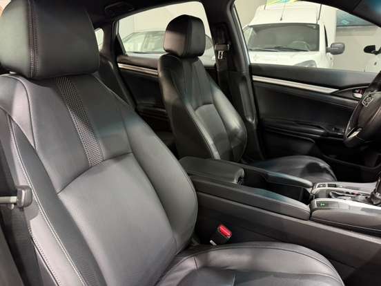 HONDA-CIVIC-2021