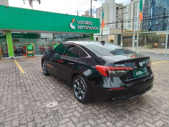 HONDA-CIVIC-2024