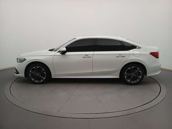 HONDA-CIVIC-2024