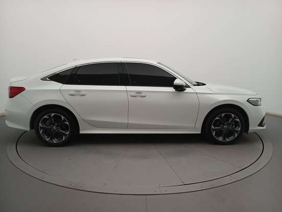 HONDA-CIVIC-2024
