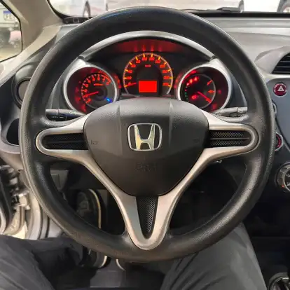 HONDA-FIT-2013