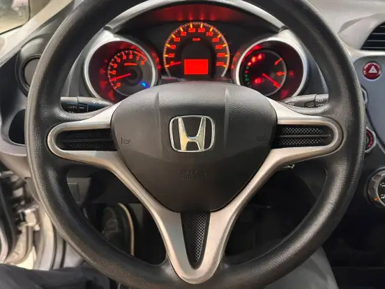 HONDA-FIT-1.4 LX 16V FLEX 4P AUTOMÁTICO HONDA-FIT-2013
