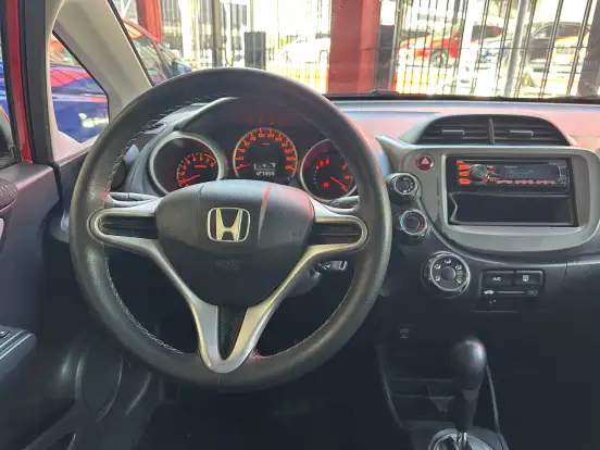 HONDA-FIT-2010