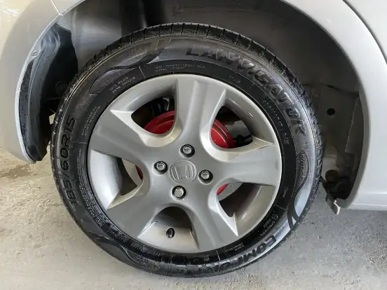 HONDA-FIT-2010