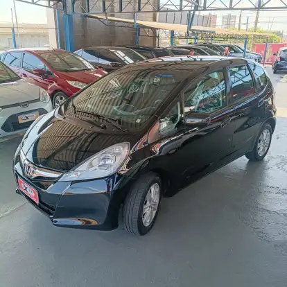HONDA-FIT-2013