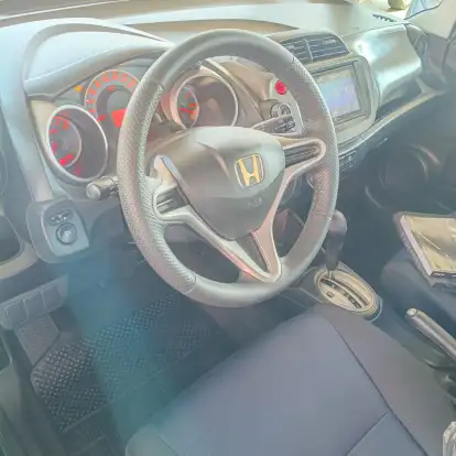 HONDA-FIT-2013