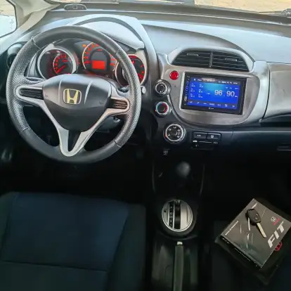 HONDA-FIT-2013