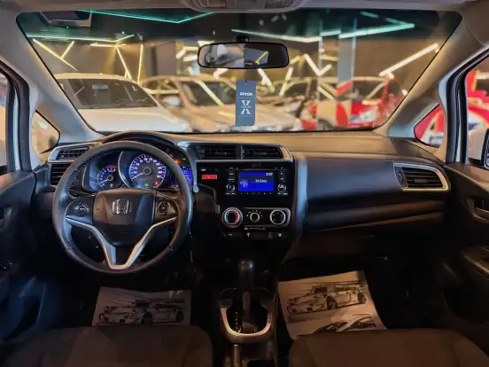 HONDA-FIT-2016