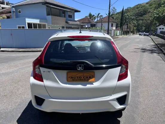 HONDA-FIT-2017