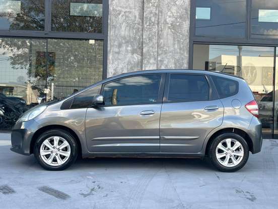 HONDA-FIT-2013