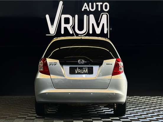 HONDA-FIT-2011