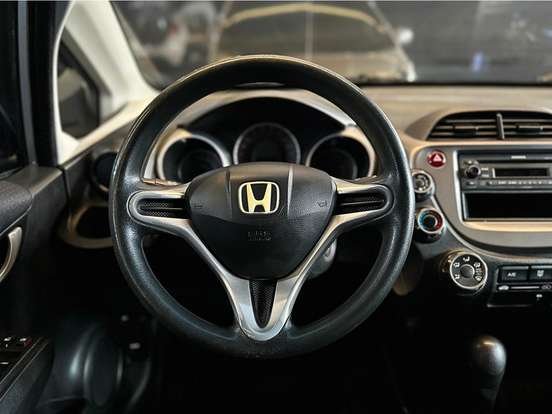 HONDA-FIT-2011