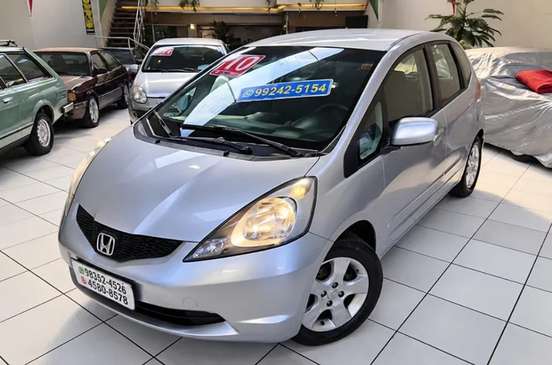 HONDA-FIT-2009