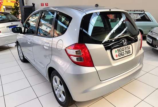HONDA-FIT-2009