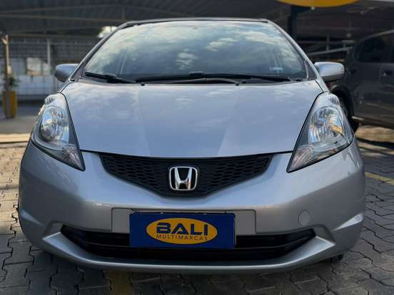 HONDA-FIT-2009